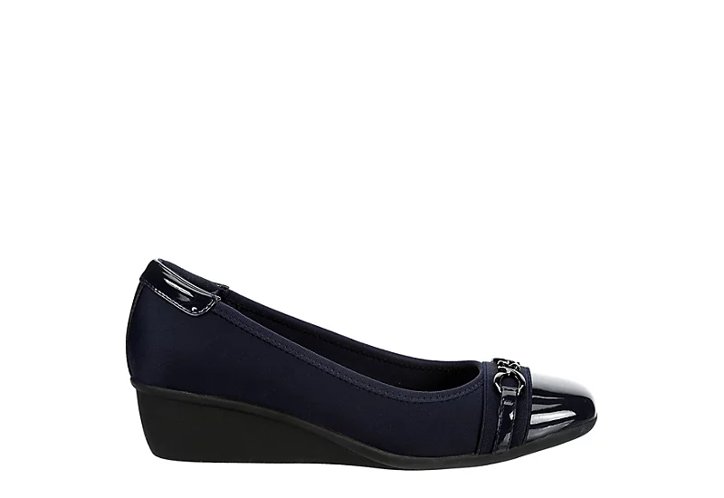 Lauren Blakwell Womens Kit Pump - Navy 4 Lauren Blakwell Womens Kit Pump - Navy - Image 2