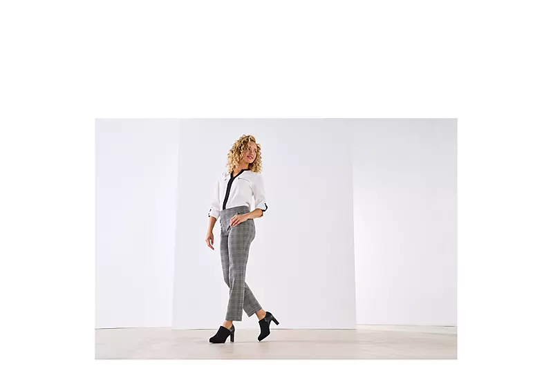 Xappeal Womens Ayla Bootie - Black 6 Xappeal Womens Ayla Bootie - Black - Image 4